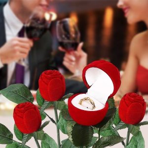 1 vnt. aksominė rožės formos žiedo dėžutė | ROSABOX